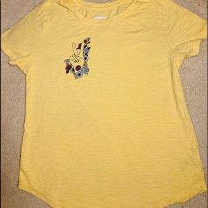 yellow shirt from old navy